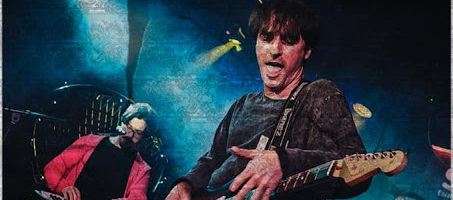 Concierto de Johnny B Zero.