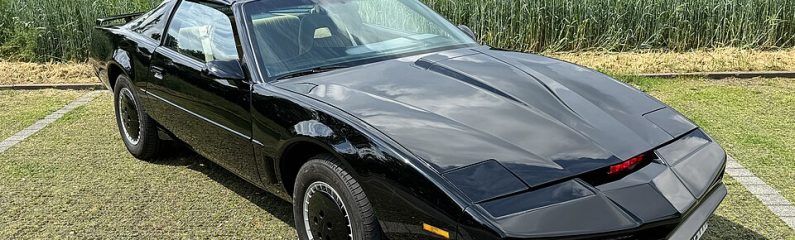 «Coches de película»