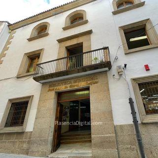 Biblioteca Plasencia