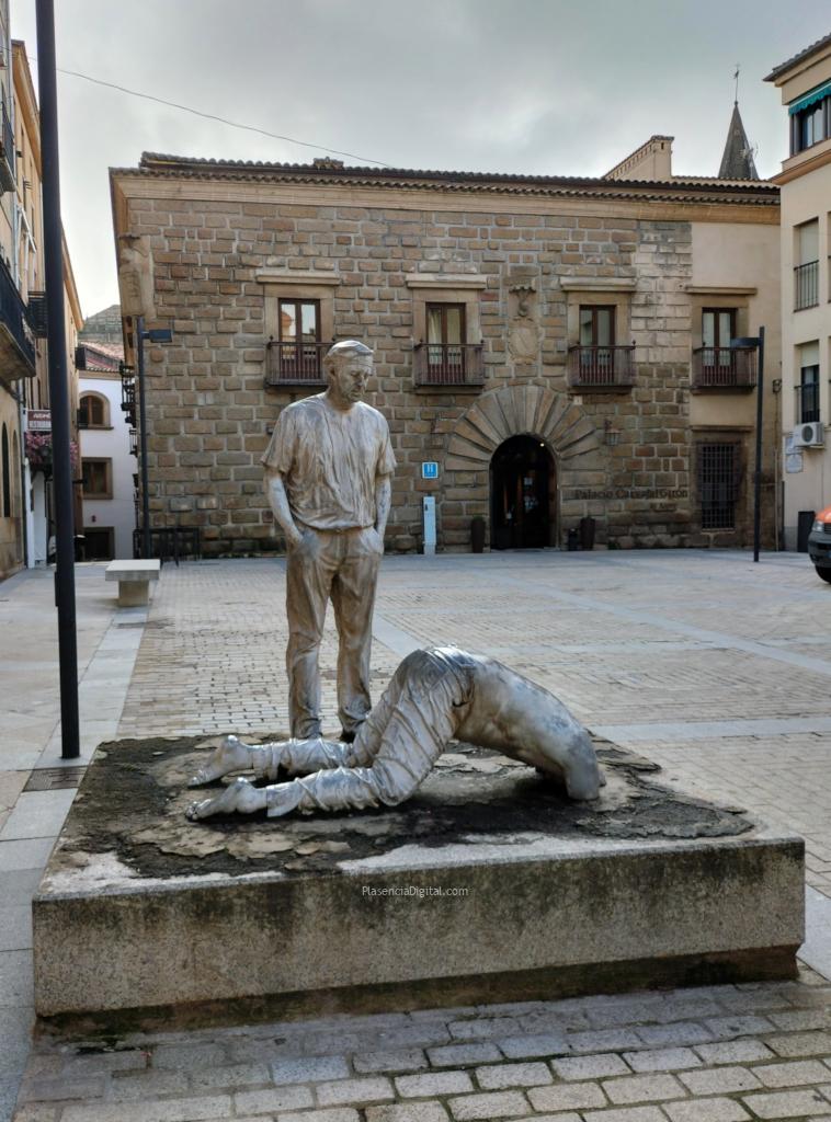 Escultura Escena 3 Plasencia