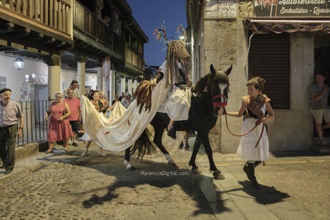La noche de los perdonaos y las perdonás