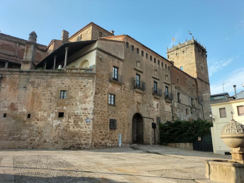 Palacio de Marqués de Mirabel, Plasencia